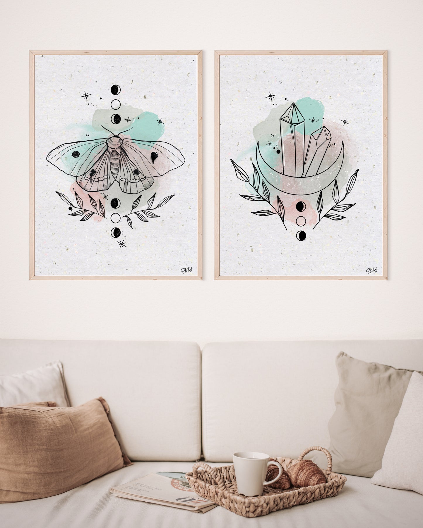 Duo illustrations de papillon de nuit, lune et cristaux à l’aquarelle, stefy artiste