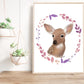 Ilustration de bambi avec couronne de feuilles roses à l’aquarelle